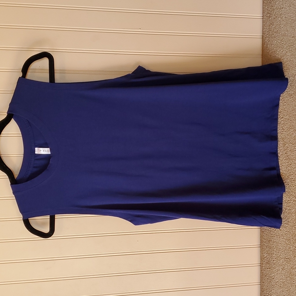 Fabletics tank top size small navy blue rainbow sleeveless red yellow pink green